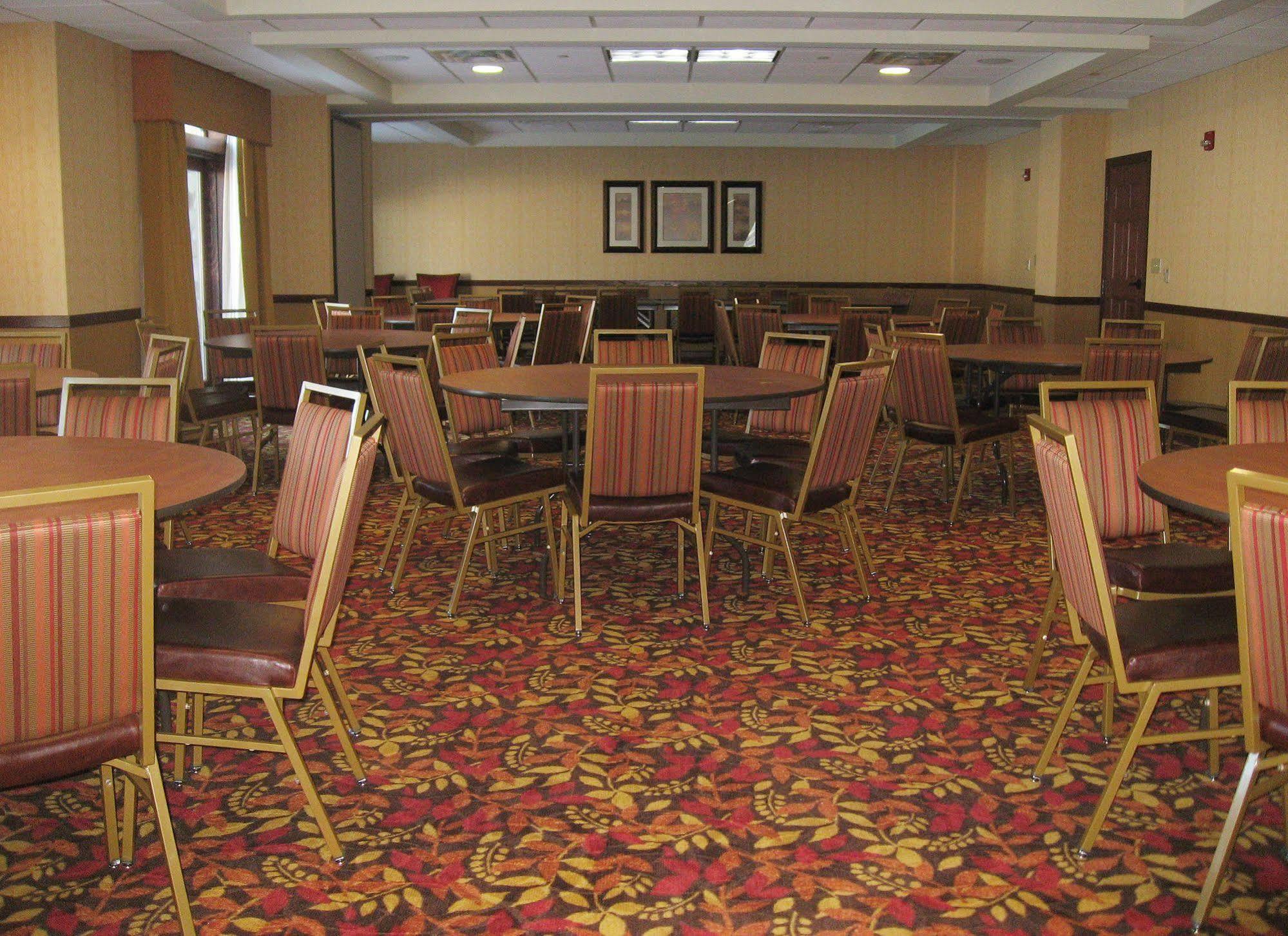 The Tamarack Hotel Ellicottville Exterior photo